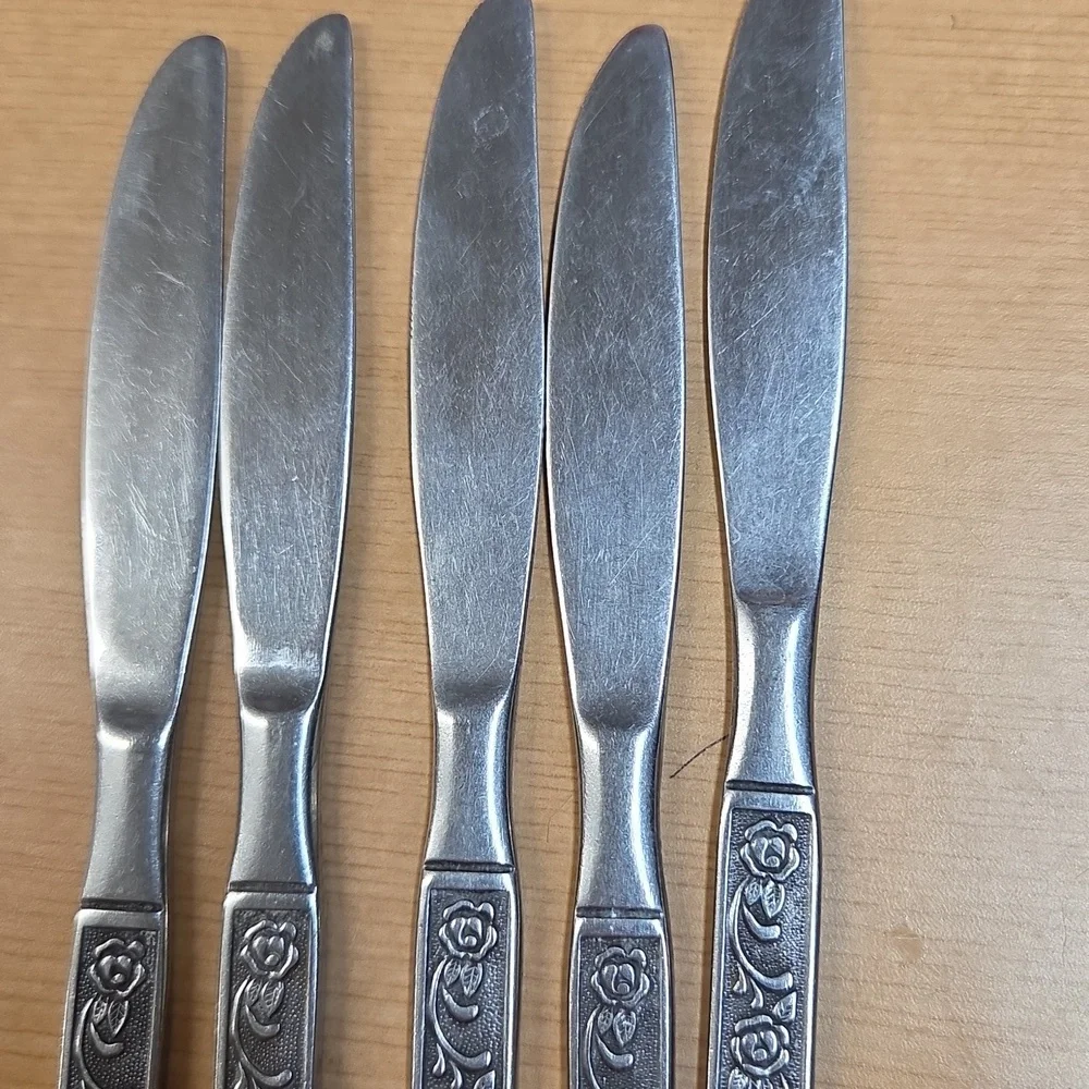 Vintage Nasco Bali‎ Stainless Flatware 5 Dinner Knives  Floral MCM Korea